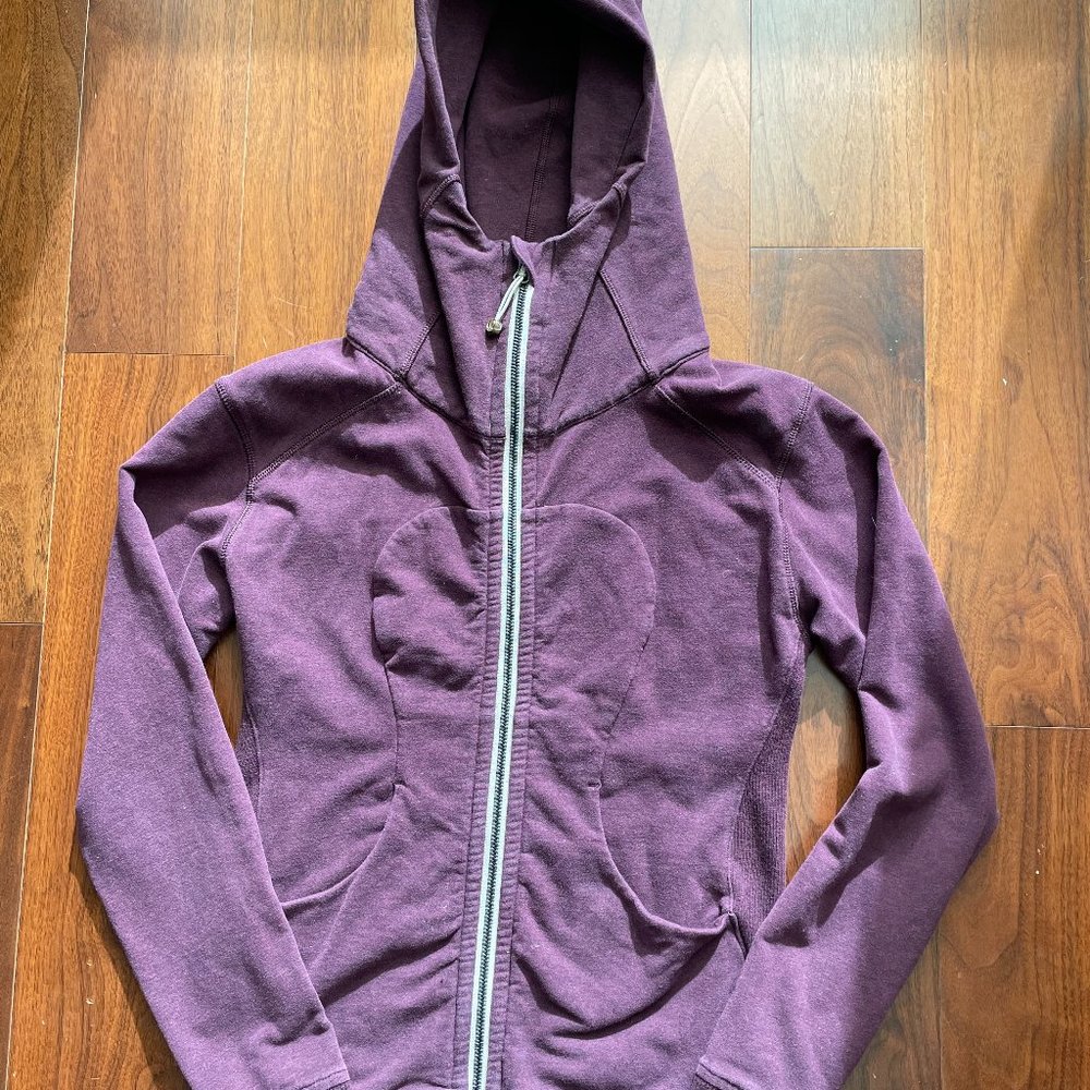 Lululemon burgandy daily practice jacket hoodie